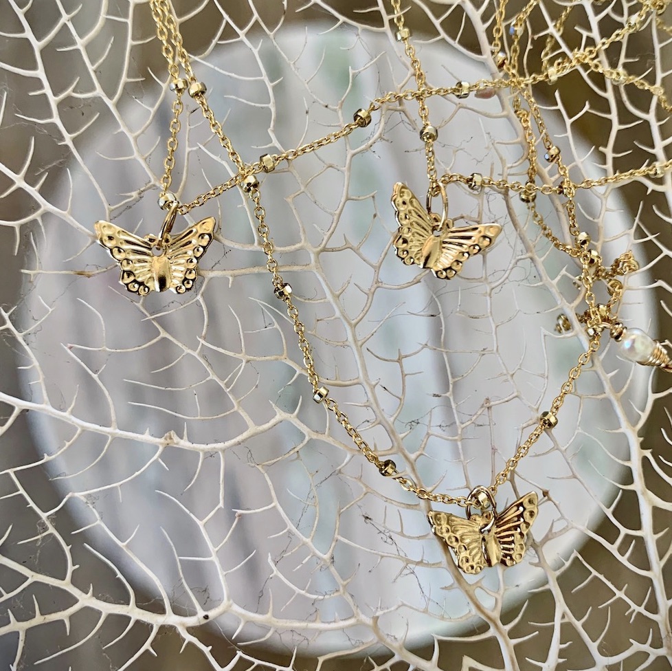 MIKA MONARCH BUTTERFLY NECKLACE